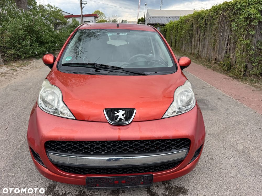 Peugeot 107 70 Black&Silver - 2