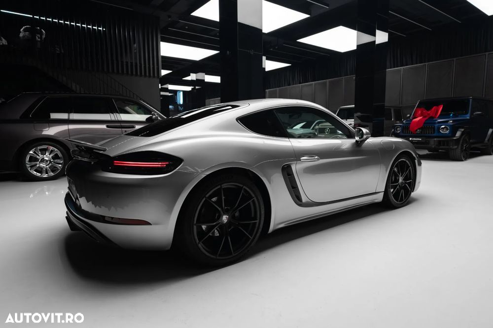 Porsche Cayman PDK - 26