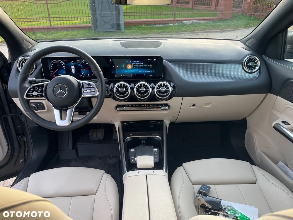 Mercedes-Benz GLA 250 Style - 9