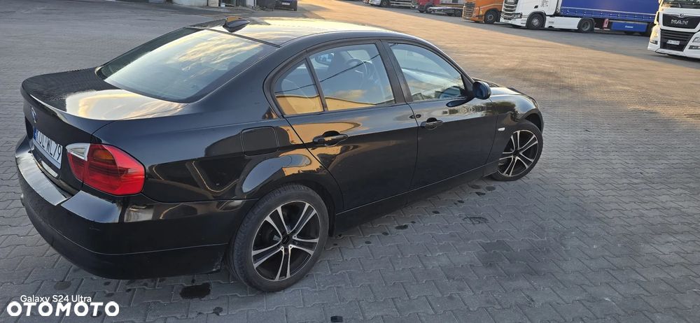 BMW Seria 3 320d DPF - 6