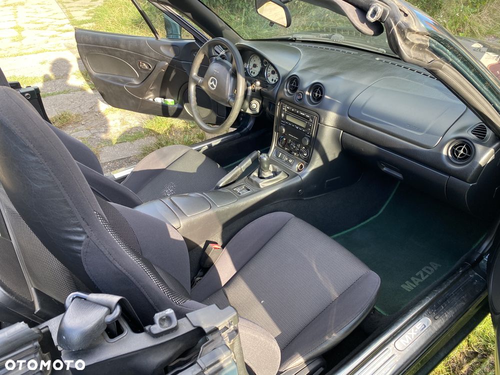 Mazda MX-5 1.6i 16V - 24