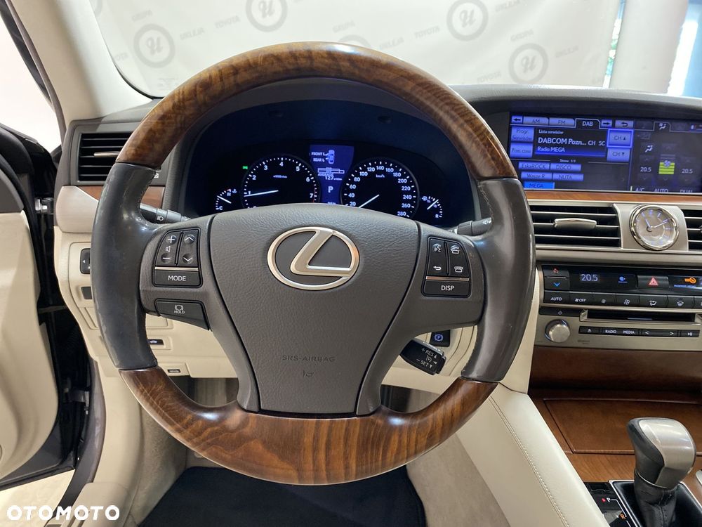 Lexus LS 460 Elite AWD - 12