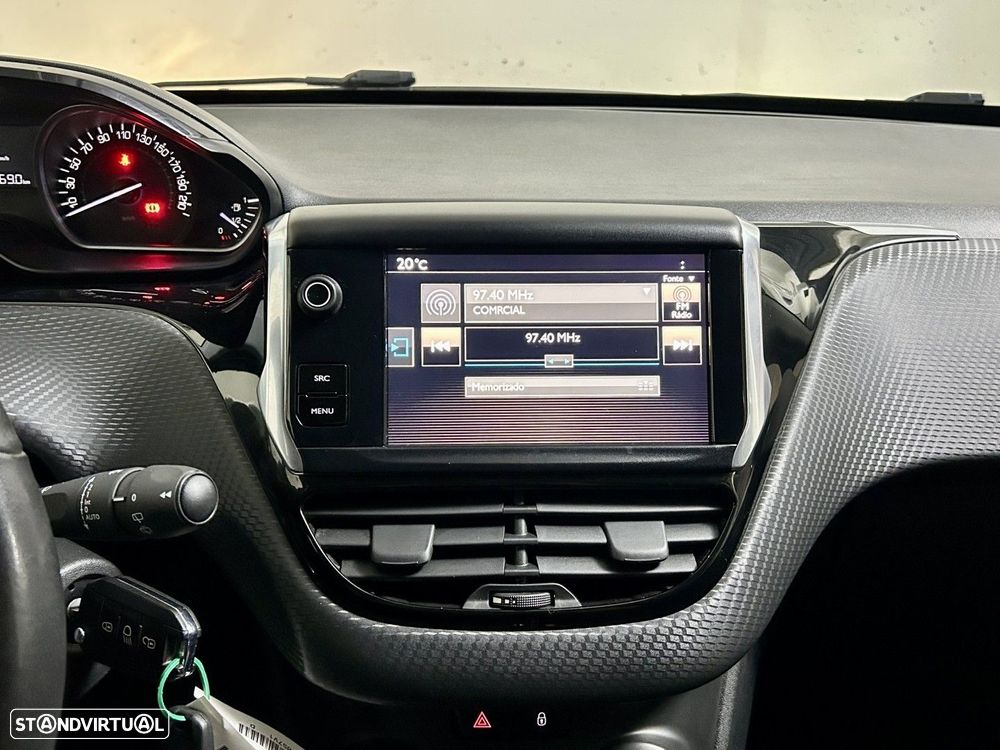 Peugeot 2008 1.2 PureTech Style - 15