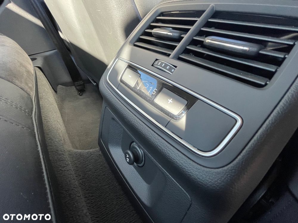 Audi A5 Coupé 40 TFSI mHEV S tronic - 33
