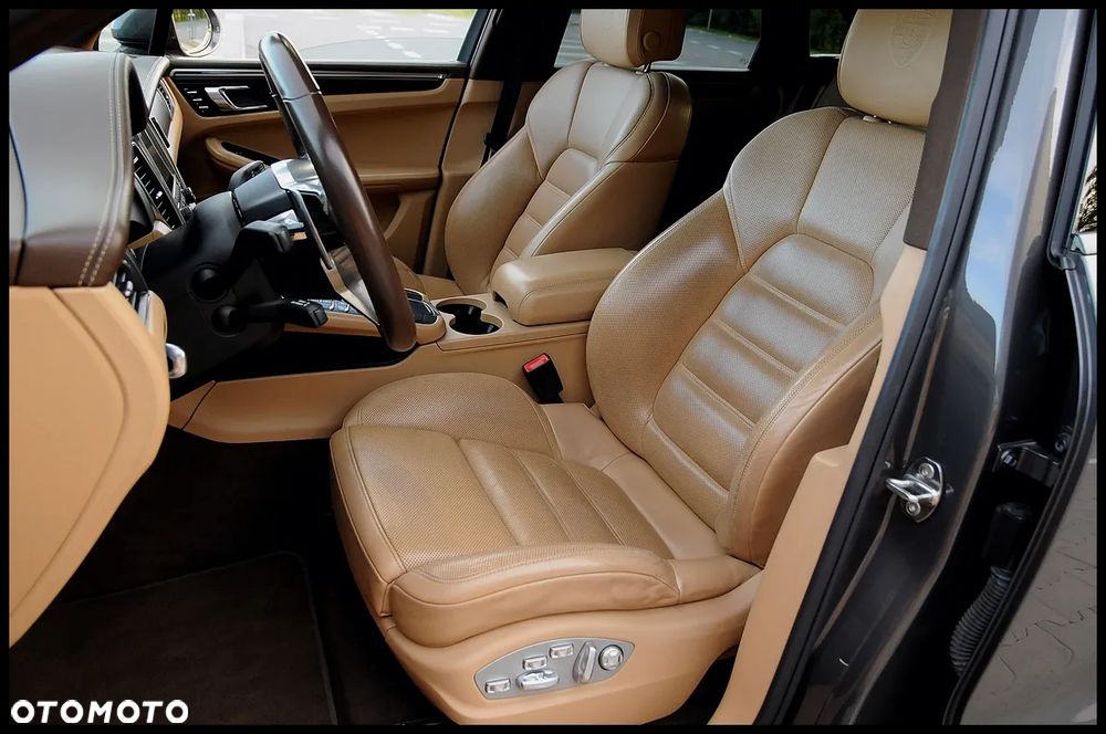 Porsche Macan PDK - 27