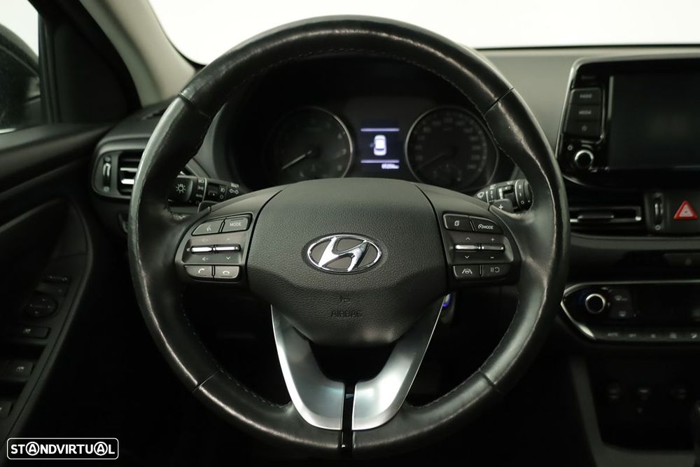 Hyundai i30 SW - 14