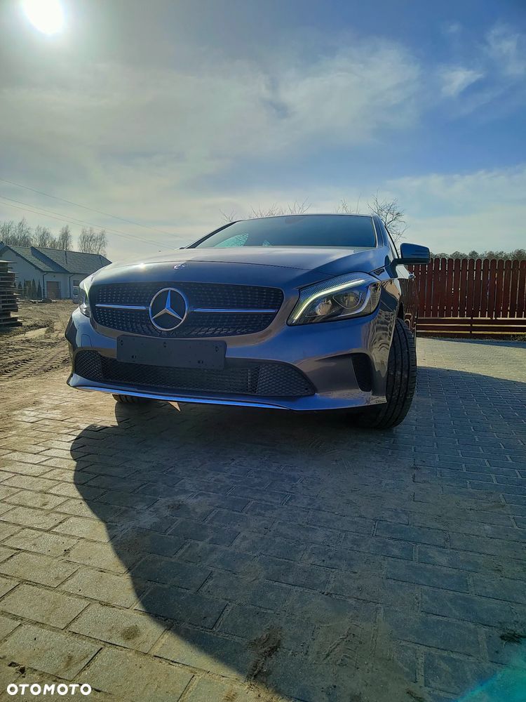 Mercedes-Benz Klasa A 160 d Activity Edition - 4