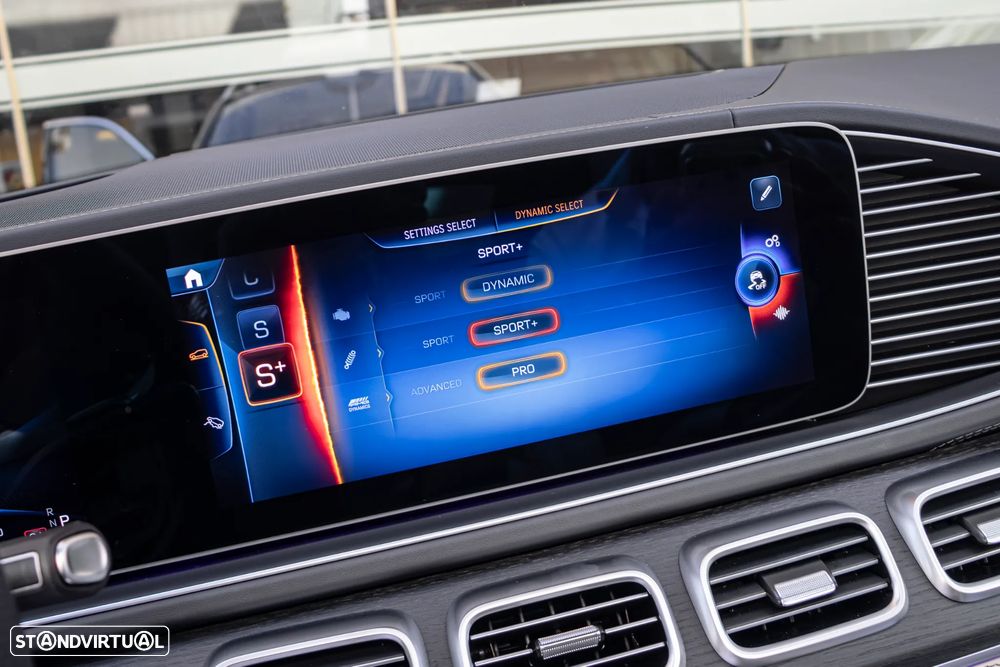 Mercedes-Benz GLE 53 AMG Mercedes-AMG Hybrid 4Matic+ - 32