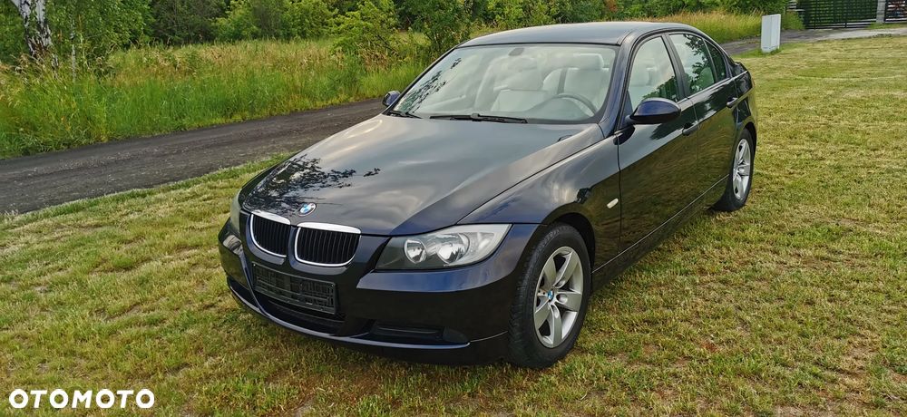 BMW Seria 3 318i - 17