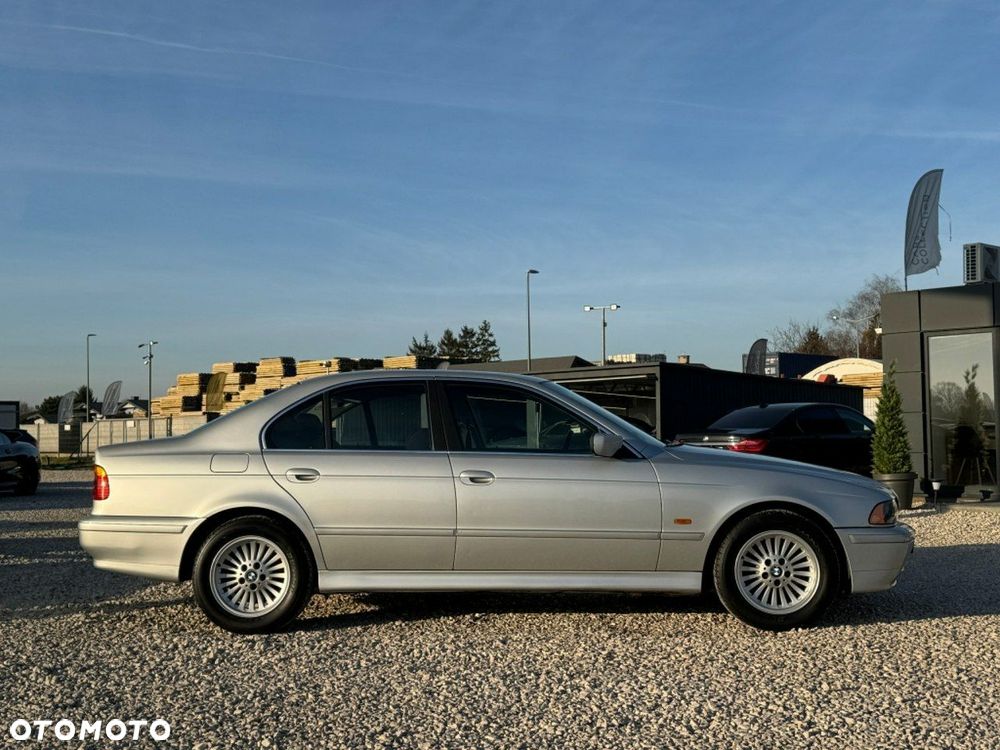 BMW Seria 5 525i - 3