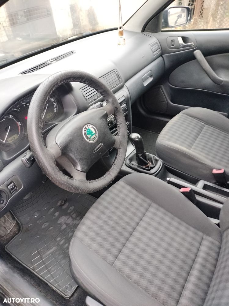 Skoda Octavia 1.9 TDI Ambiente - 3