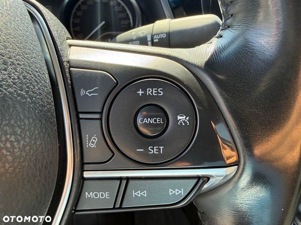 Toyota Camry 2.5 Hybrid Executive CVT - 22