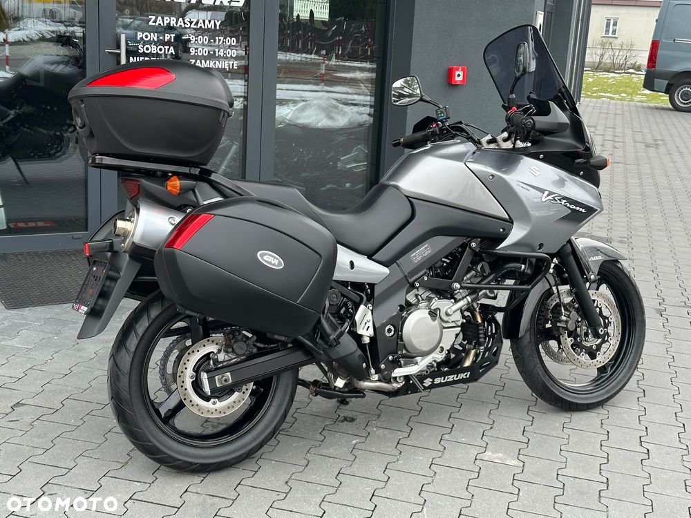 Suzuki V-STROM - 4