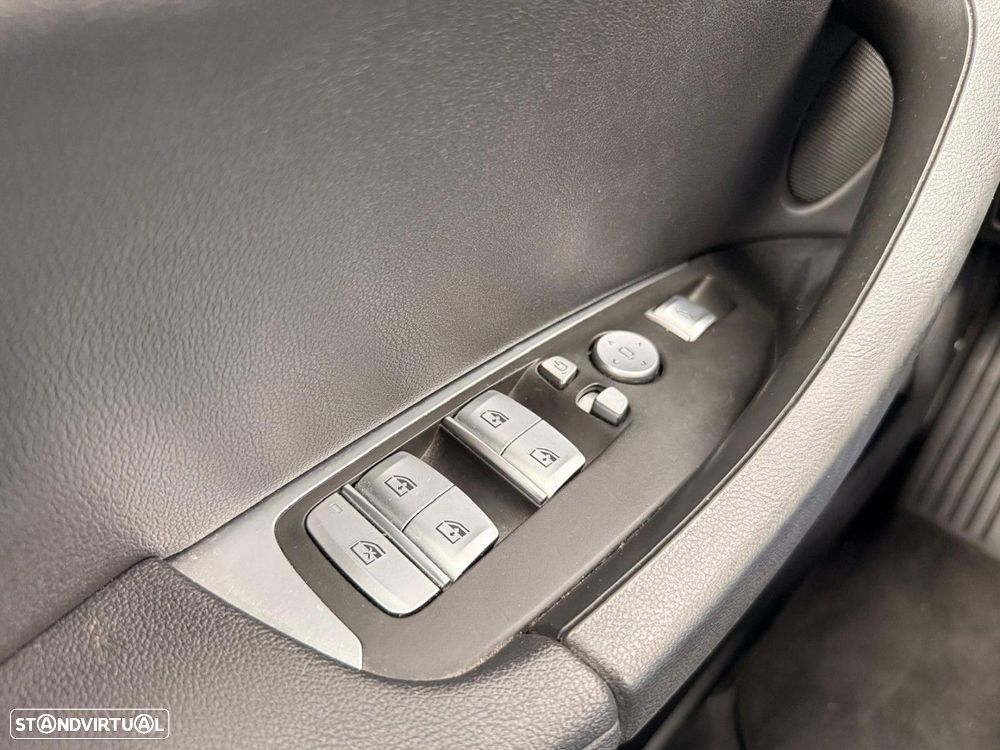 BMW iX3 Inspiring - 48