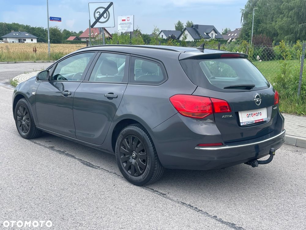 Opel Astra 1.6 D (CDTI) Start/Stop Innovation - 37