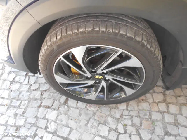 Hyundai Tucson 1.6 CRDi Premium +P.Pele+P.Style - 9