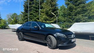 Mercedes-Benz Klasa C 220 d 4MATIC 9G-TRONIC