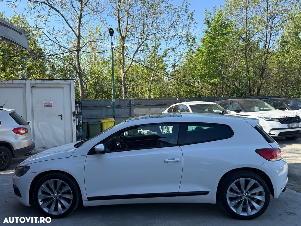 Volkswagen Scirocco 1.4 TSI DSG - 25