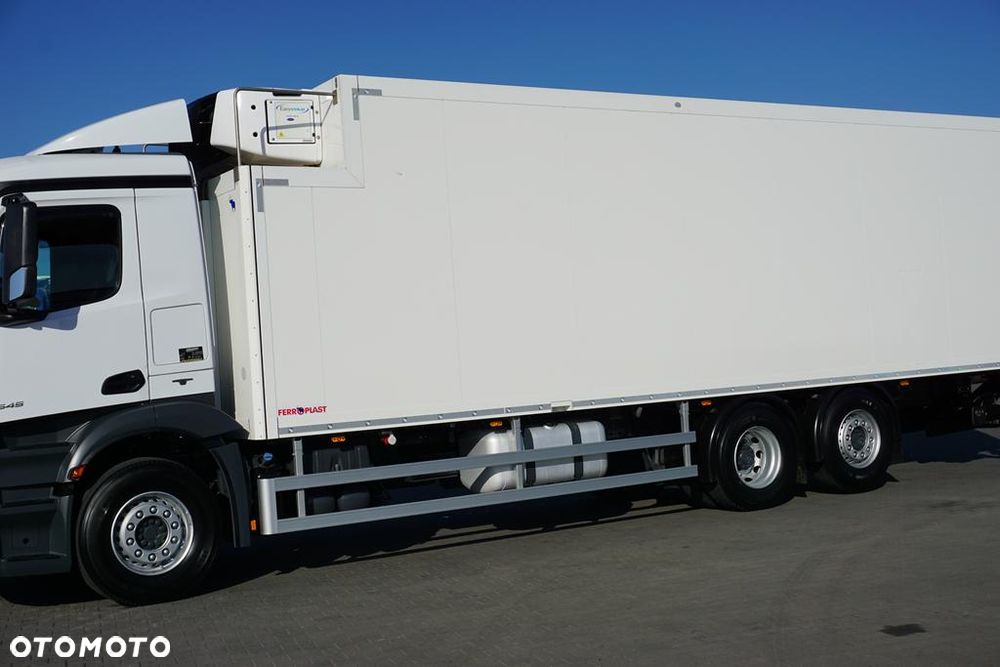 Mercedes-Benz ANTOS / 2545 / EURO 6 / CHŁODNIA + WINDA / 23 PALETY / OŚ SKRĘTNA - 15