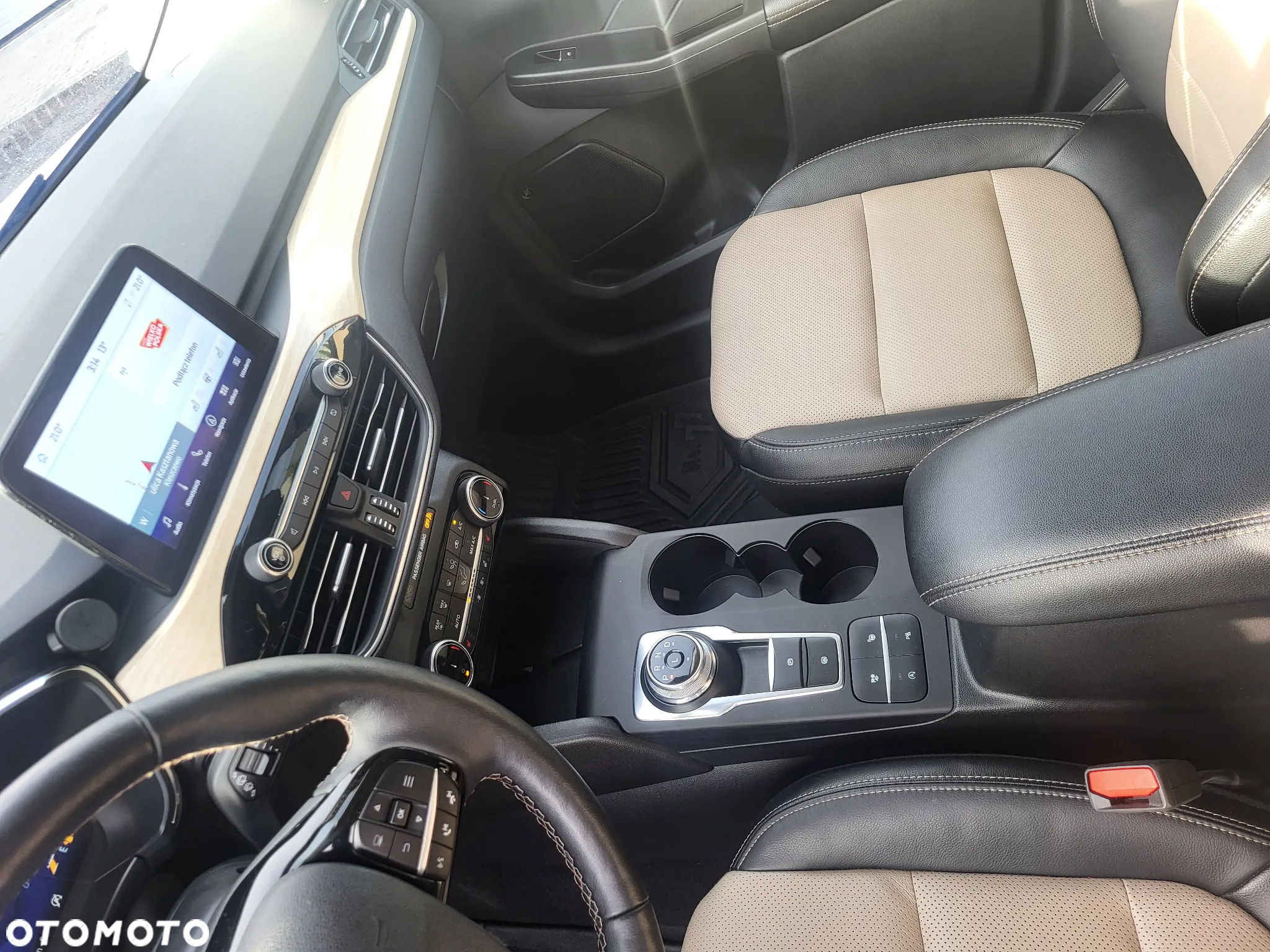 Ford Escape 2.0 EcoBoost AWD Titanium - 15
