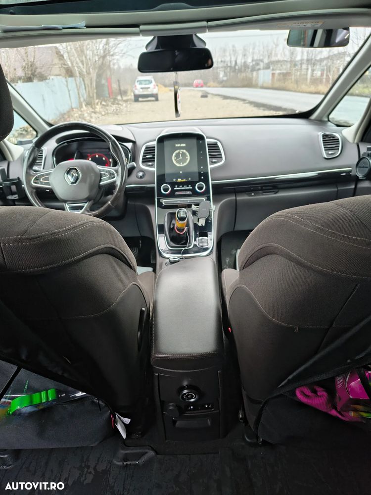 RENAULT Espace 2015 — imagine 13