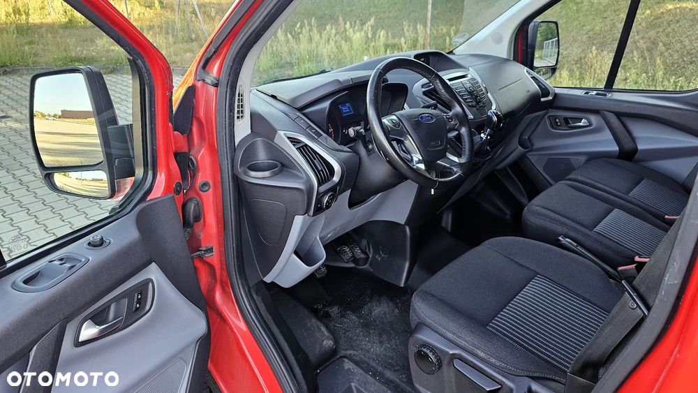 Ford Transit Custom 290 L2H1 Limited - 19