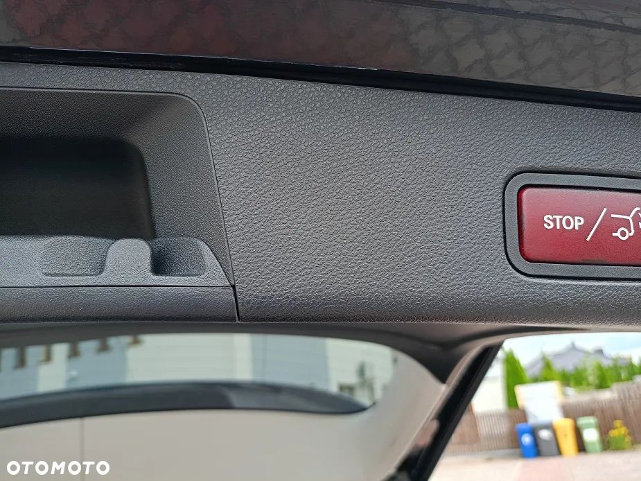 Mercedes-Benz GLE - 24