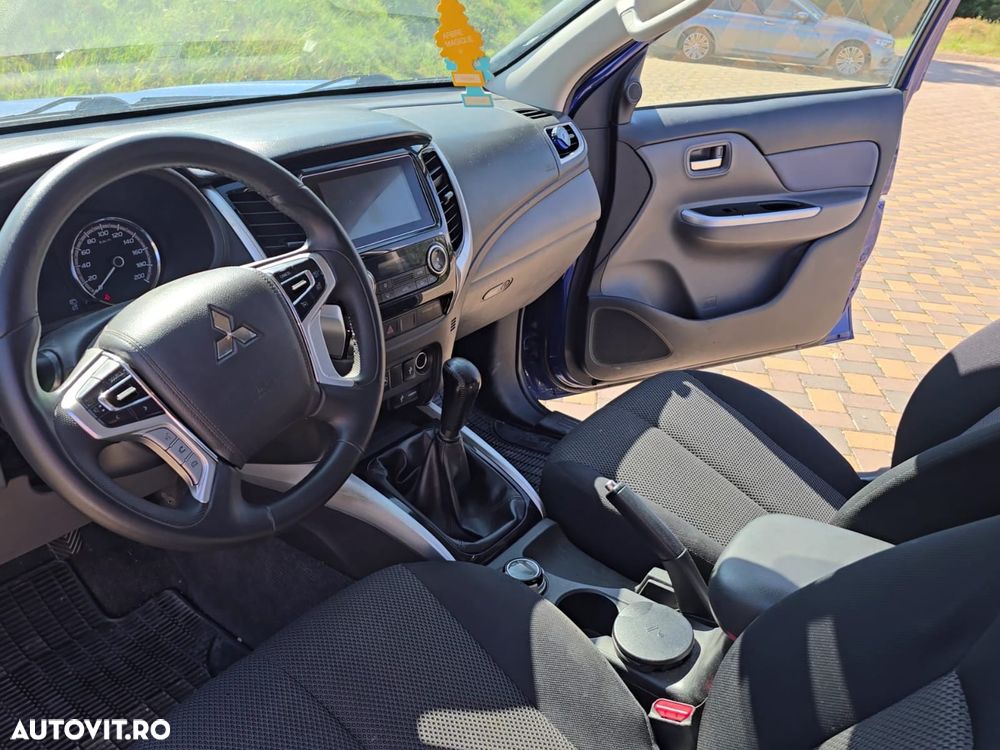 Mitsubishi L200 - 7