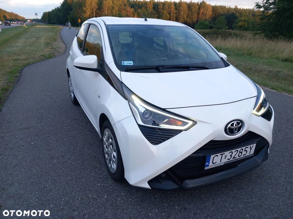 Toyota Aygo 1.0 VVT-i Color Edition - 2