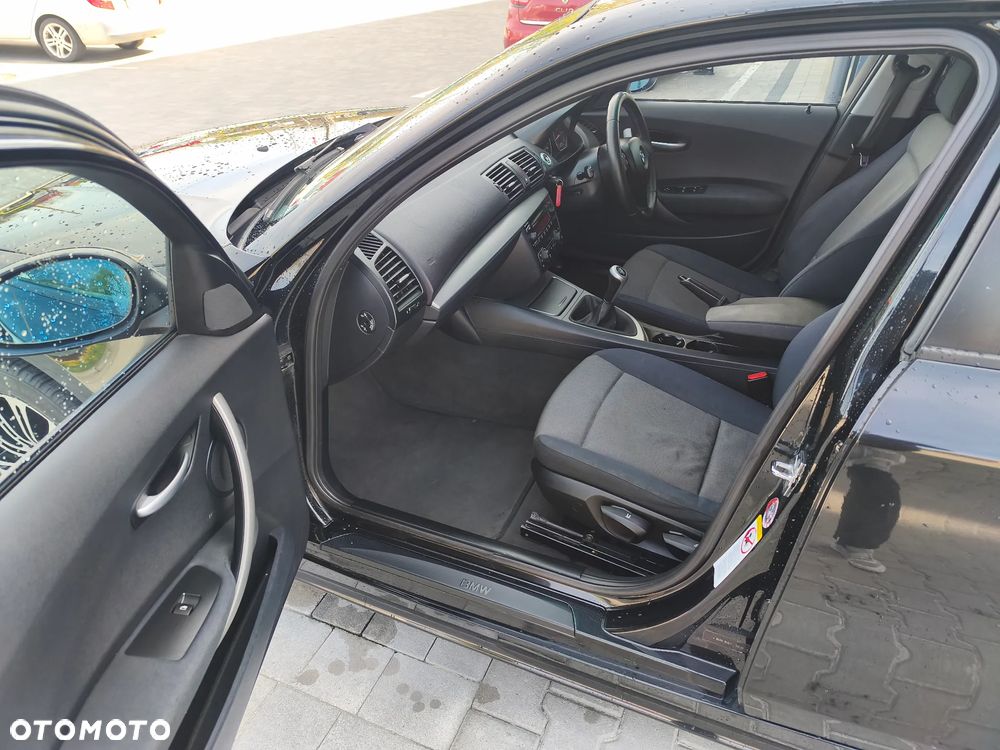 BMW Seria 1 - 12