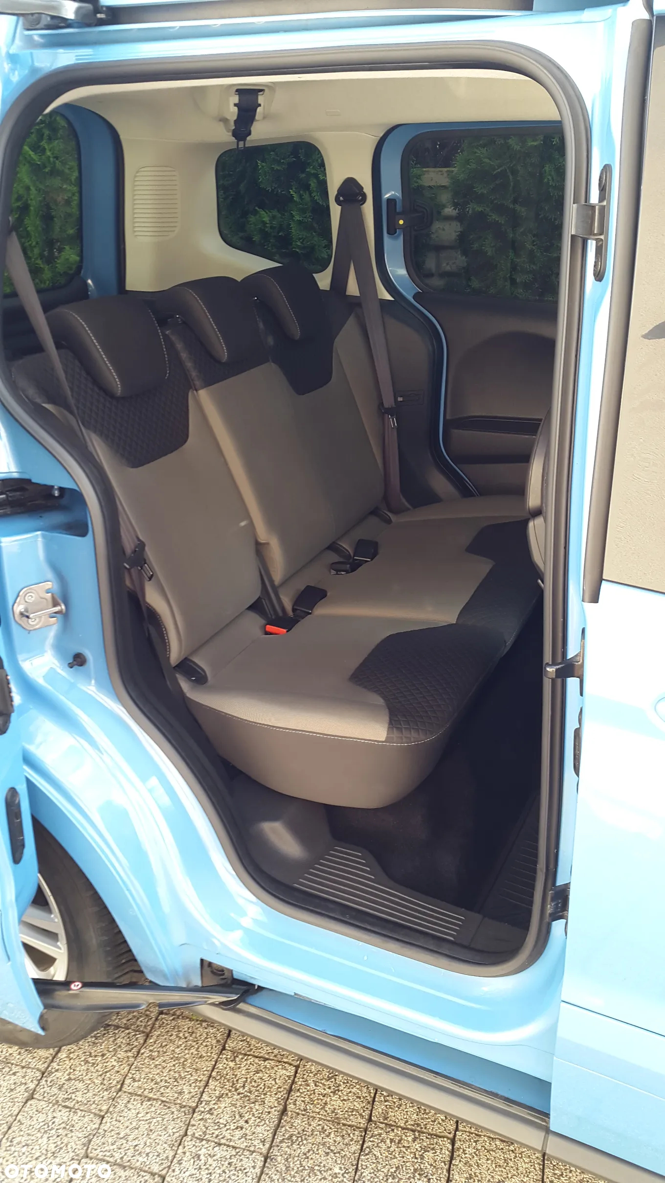 Ford Tourneo Courier 1.0 EcoBoost Titanium - 9