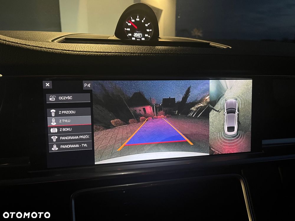 Porsche Panamera 4 - 38