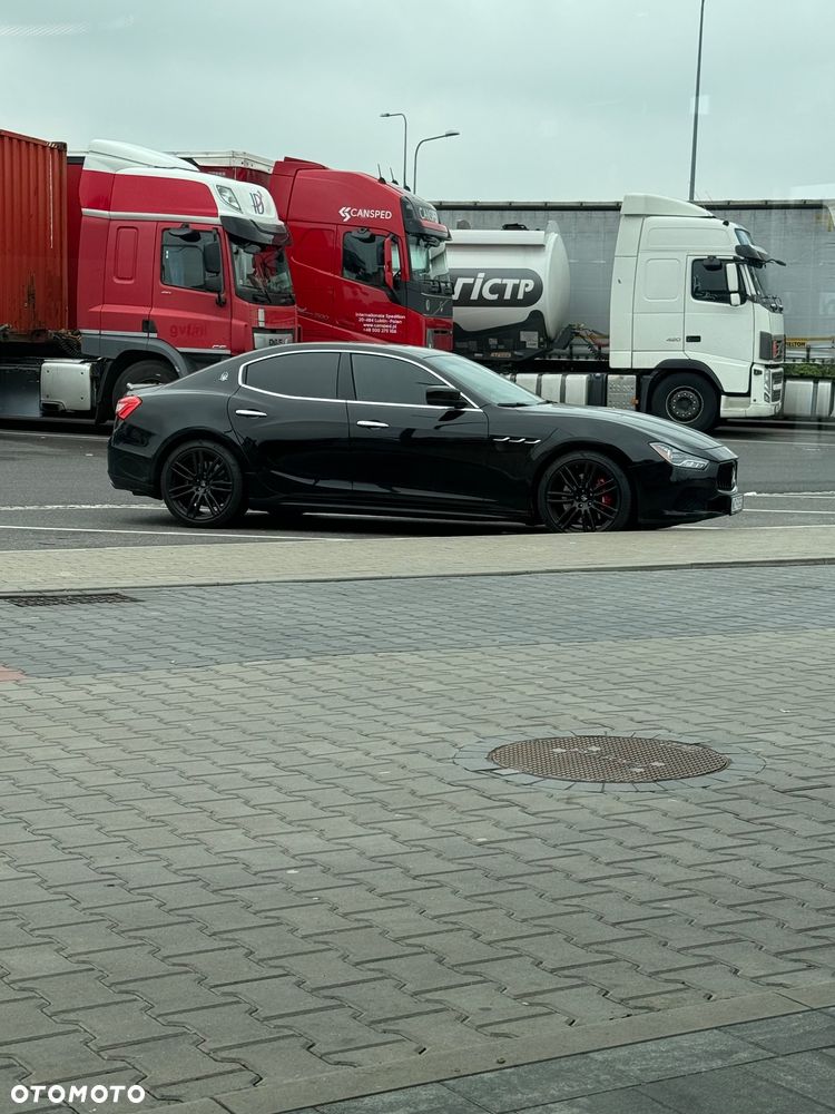 Maserati Ghibli S Q4 - 10
