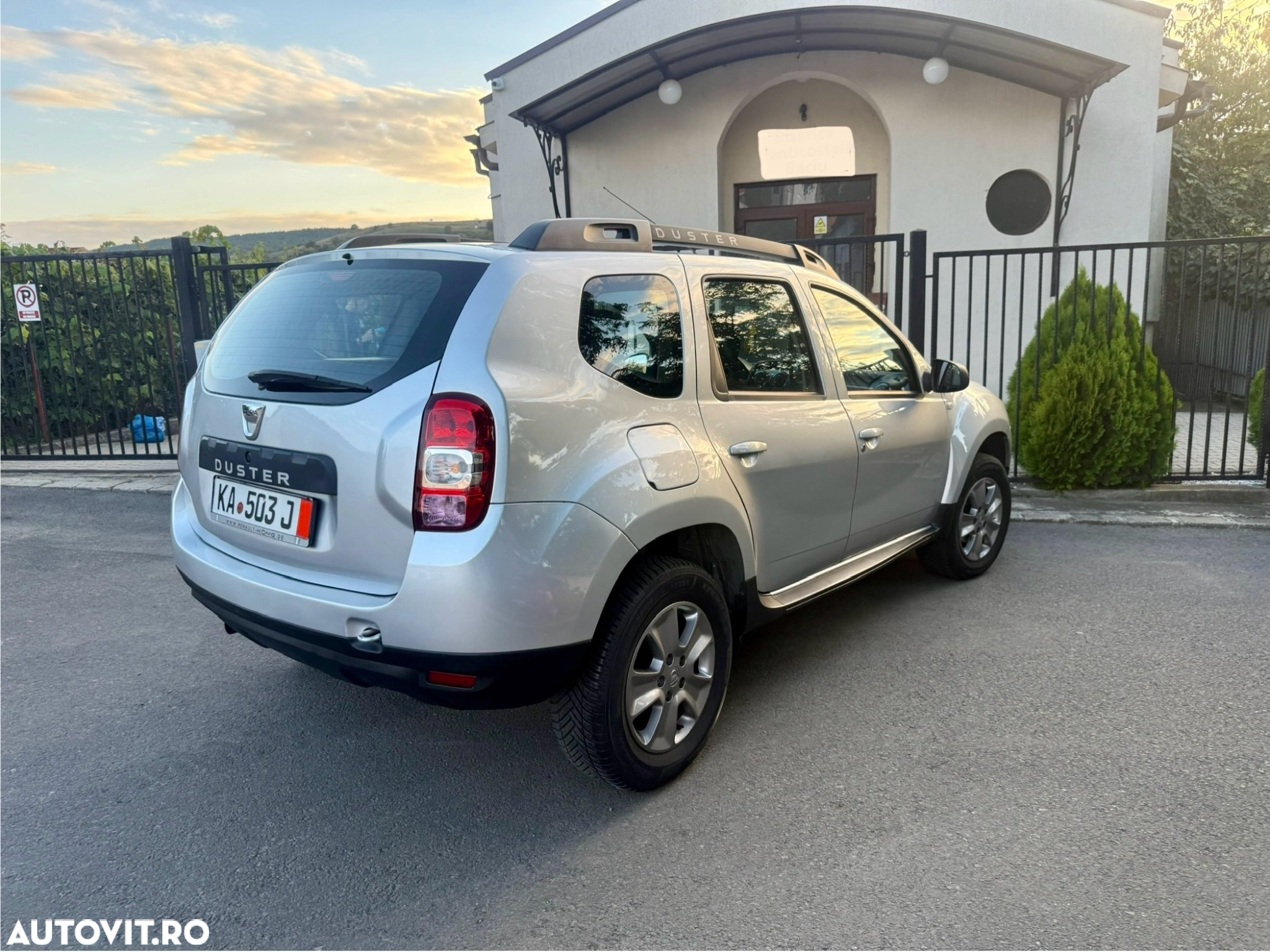Dacia Duster 1.6 SCe Prestige jante 16" - 40