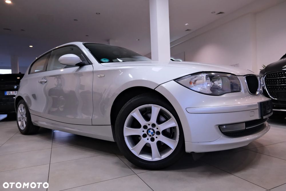 BMW Seria 1 118d DPF - 7