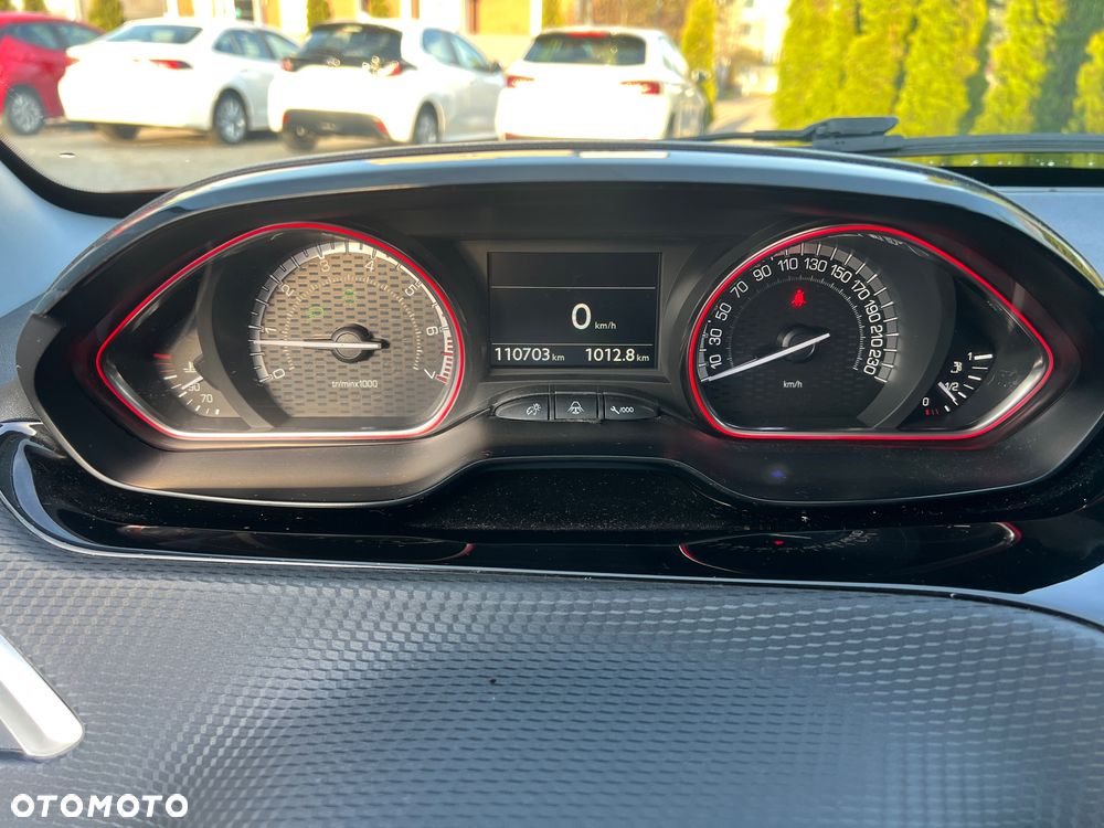 Peugeot 2008 PureTech 110 Stop&Start GT-Line Edition - 19