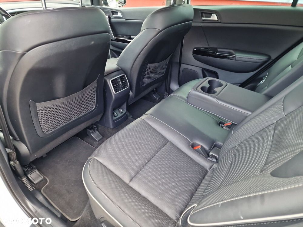 Kia Sportage 1.6 GDI L Business Line Plus 2WD - 32