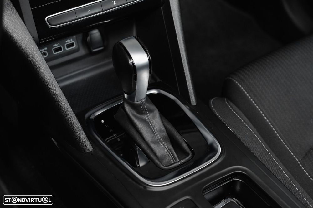 Renault Mégane Sport Tourer 1.6 E-Tech Plug-In Zen - 30