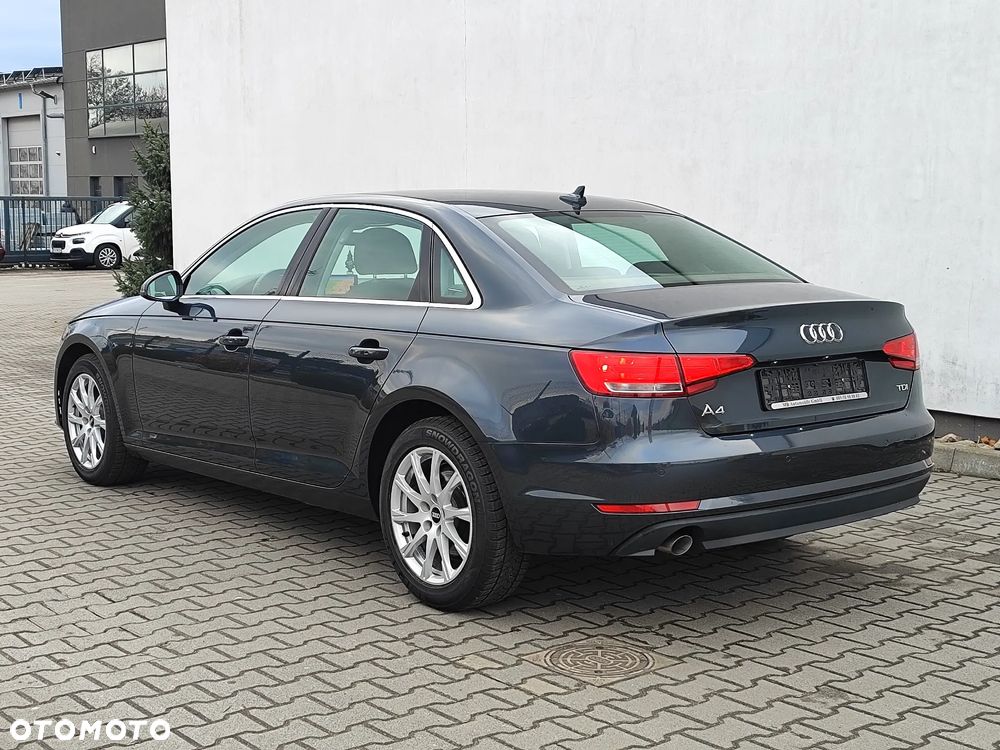 Audi A4 Limousine 2.0 TDI ultra S tronic design - 6