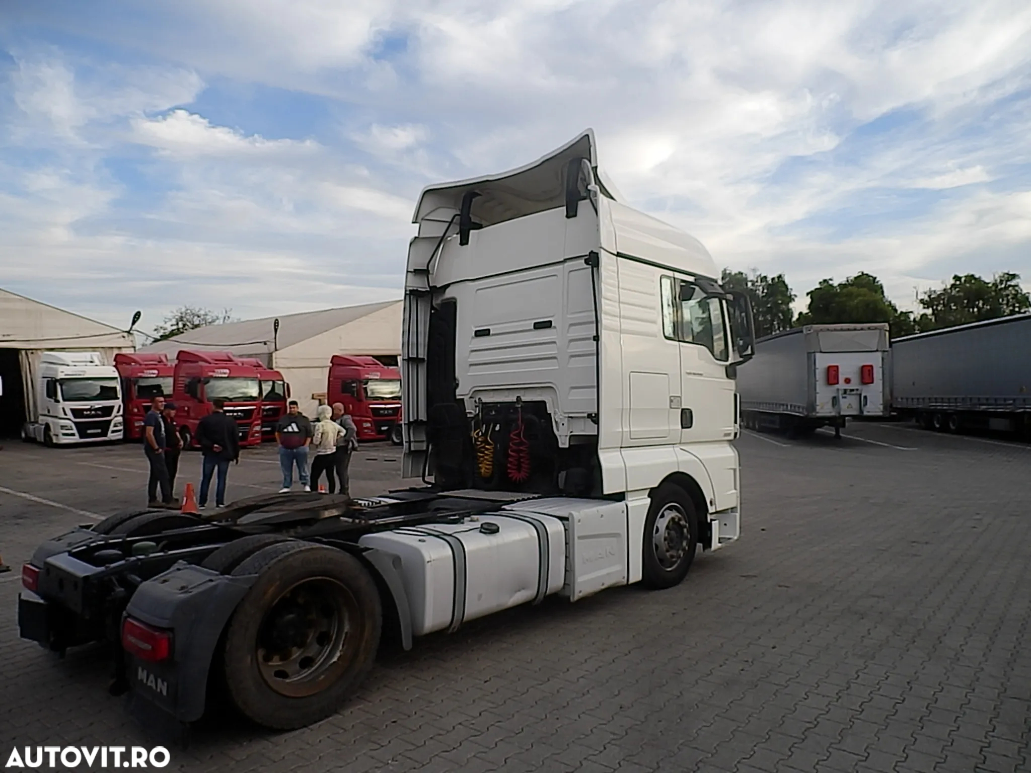 MAN MAN TGX 18.460 MEGA - Low Deck - 9
