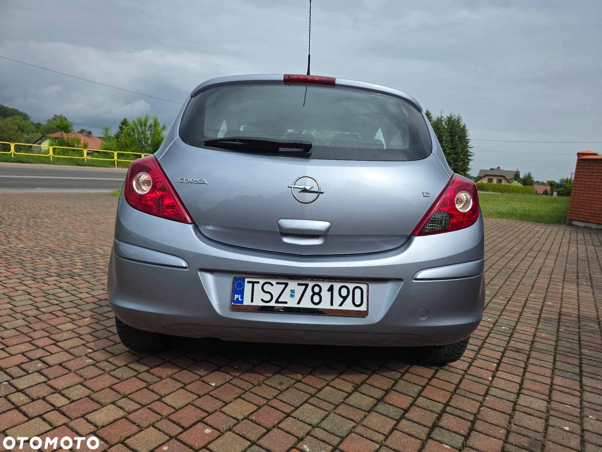 Opel Corsa 1.2 16V Edition - 5