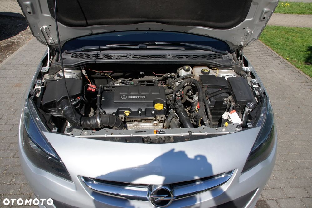 Opel Astra 1.4 T Cosmo EU6 - 6