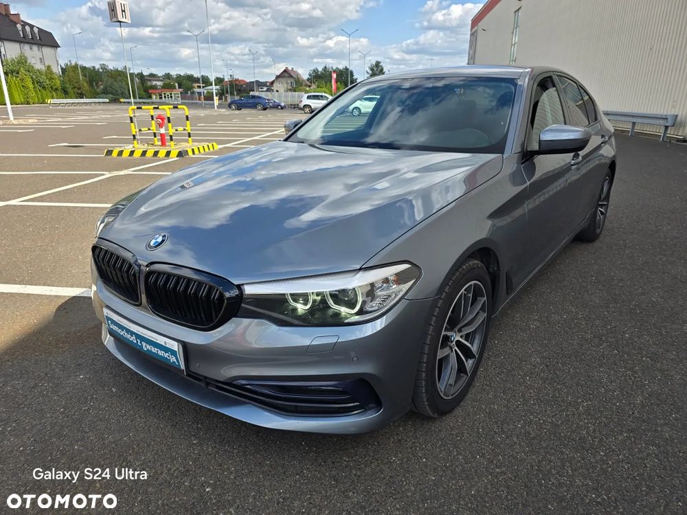BMW Seria 5 530i xDrive Luxury Line sport - 7