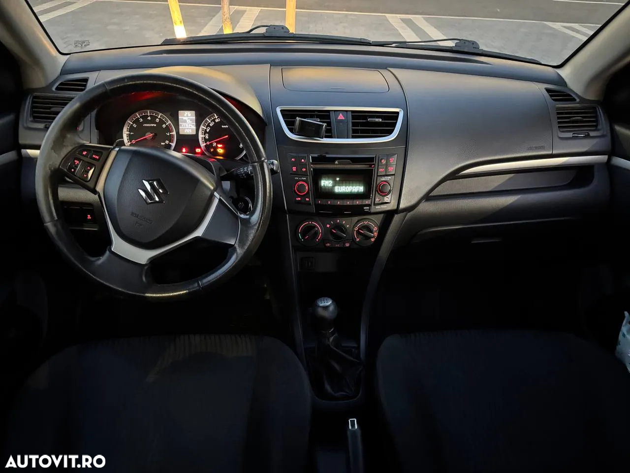Suzuki Swift 1.2 GLX - 2