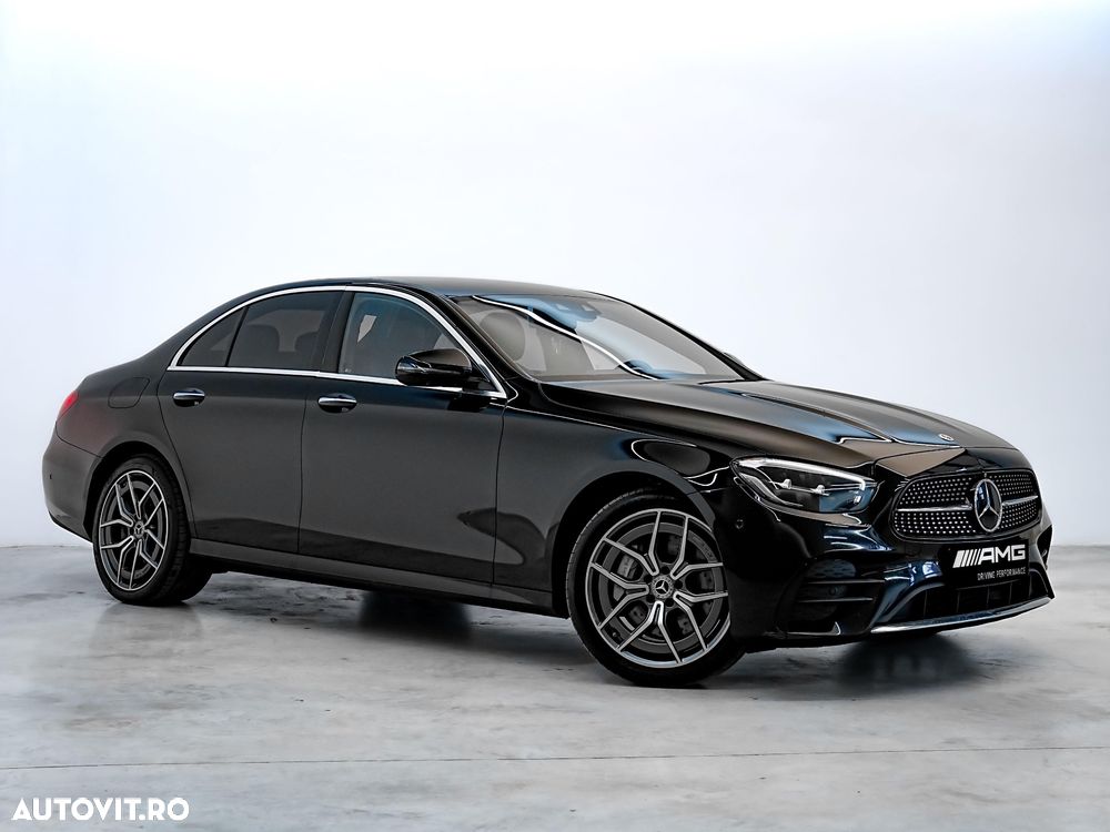 Mercedes-Benz E 300 9G-TRONIC AMG Line - 3