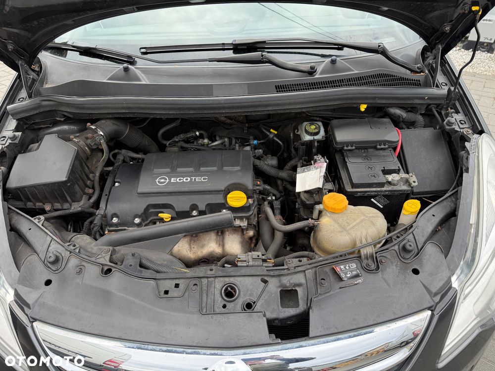 Opel Corsa 1.4 16V 150 Jahre - 17