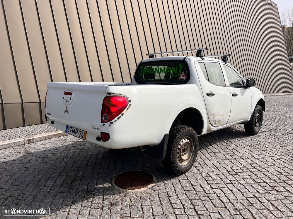 Mitsubishi L200 2.5 DI-D CD Invite AC CC 4WD - 3