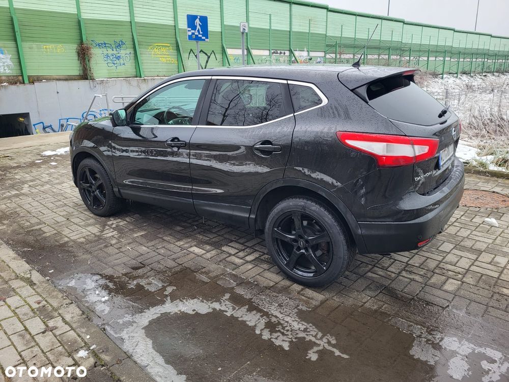 Nissan Qashqai - 2
