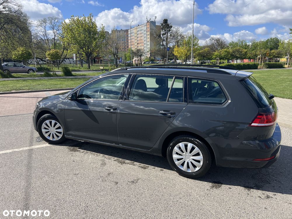 Volkswagen Golf 1.6 TDI BMT Comfortline - 3
