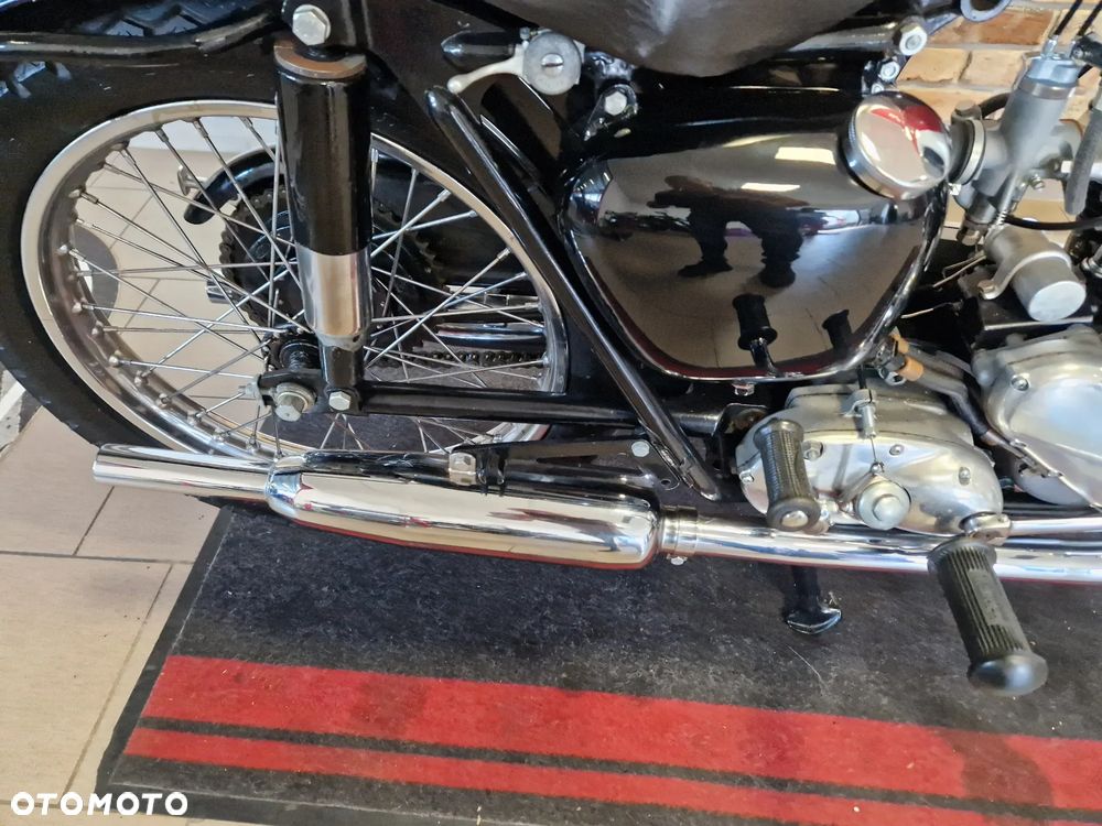 Triumph Speed Twin - 37